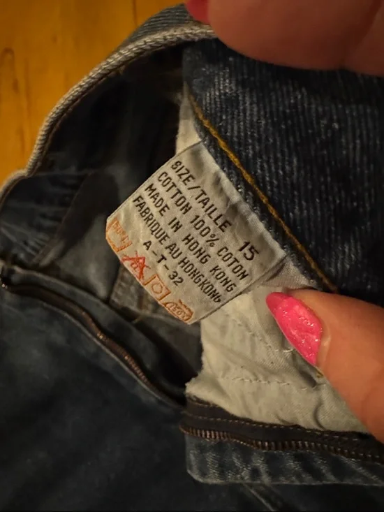 Women’s Straight Jeans in Dark Blue Denim - Picture 3 of 4